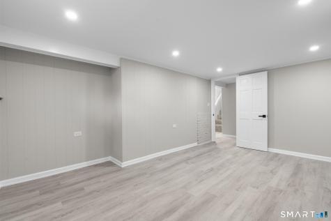 42 Butler Road North Haven CT 06473