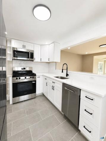 42 Butler Road North Haven CT 06473