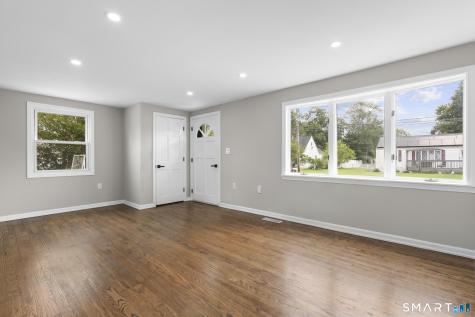 42 Butler Road North Haven CT 06473