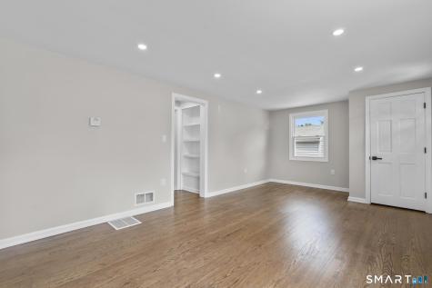 42 Butler Road North Haven CT 06473