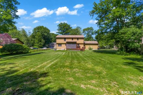 86 Carriage Way Windsor CT 06095