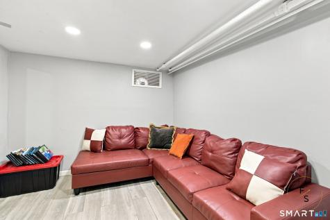 315 Frost Road Waterbury CT 06705