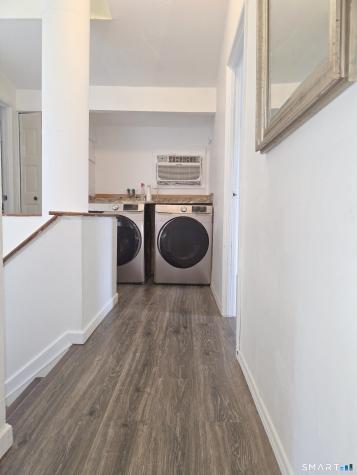17 East Lake Place Middletown CT 06457