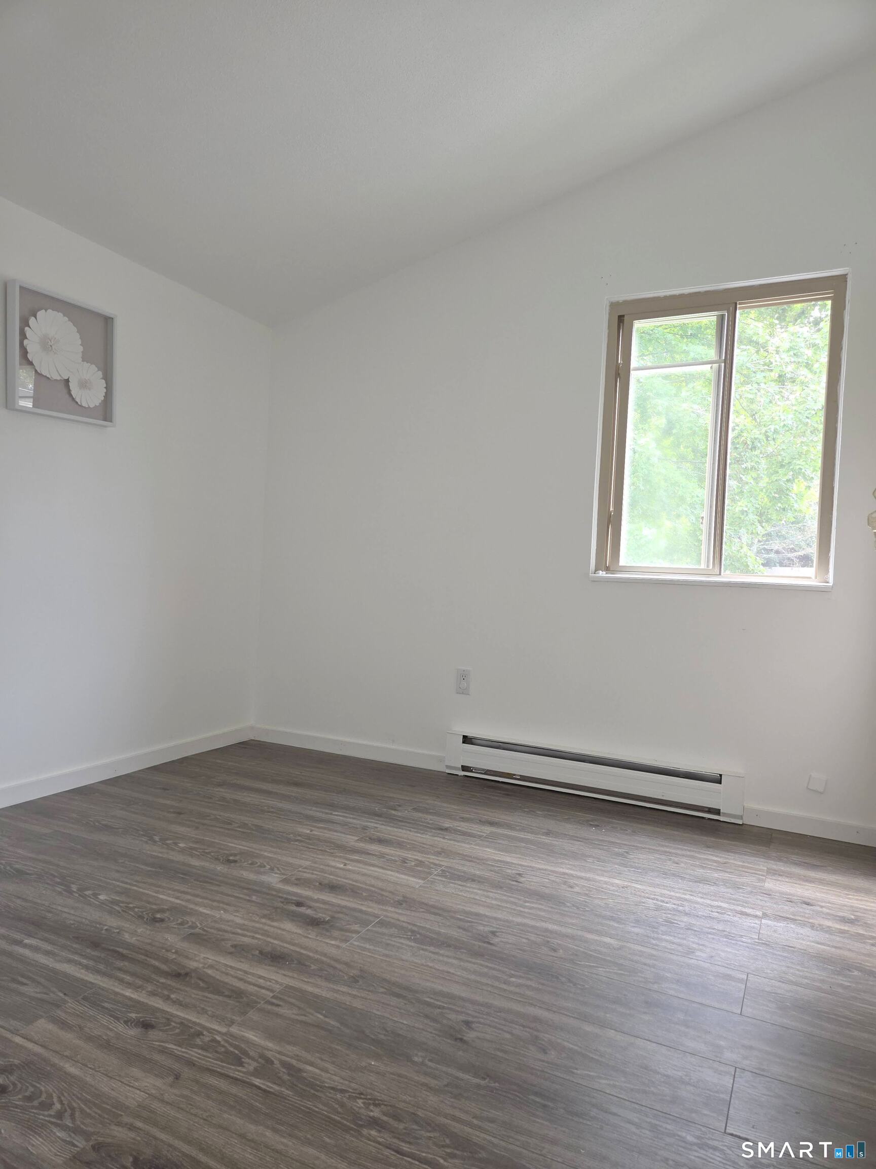 17 East Lake Place Middletown CT 06457