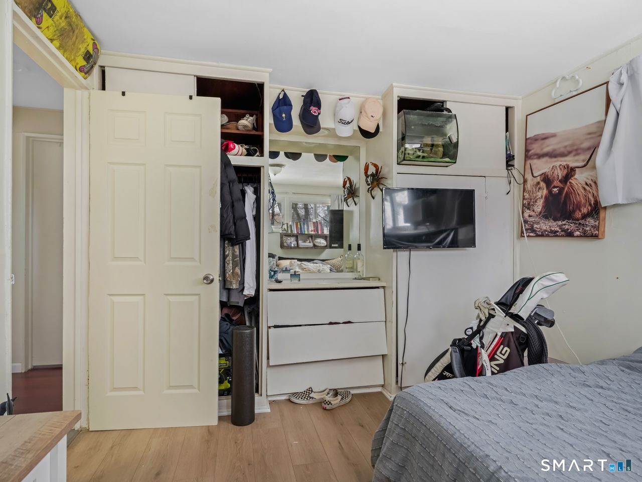 69 Seaver Circle Bridgeport CT 06606