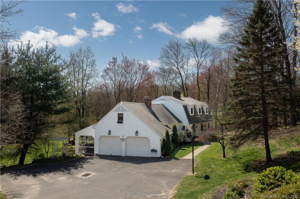 1154 Old Coach Crossing Suffield CT 06078