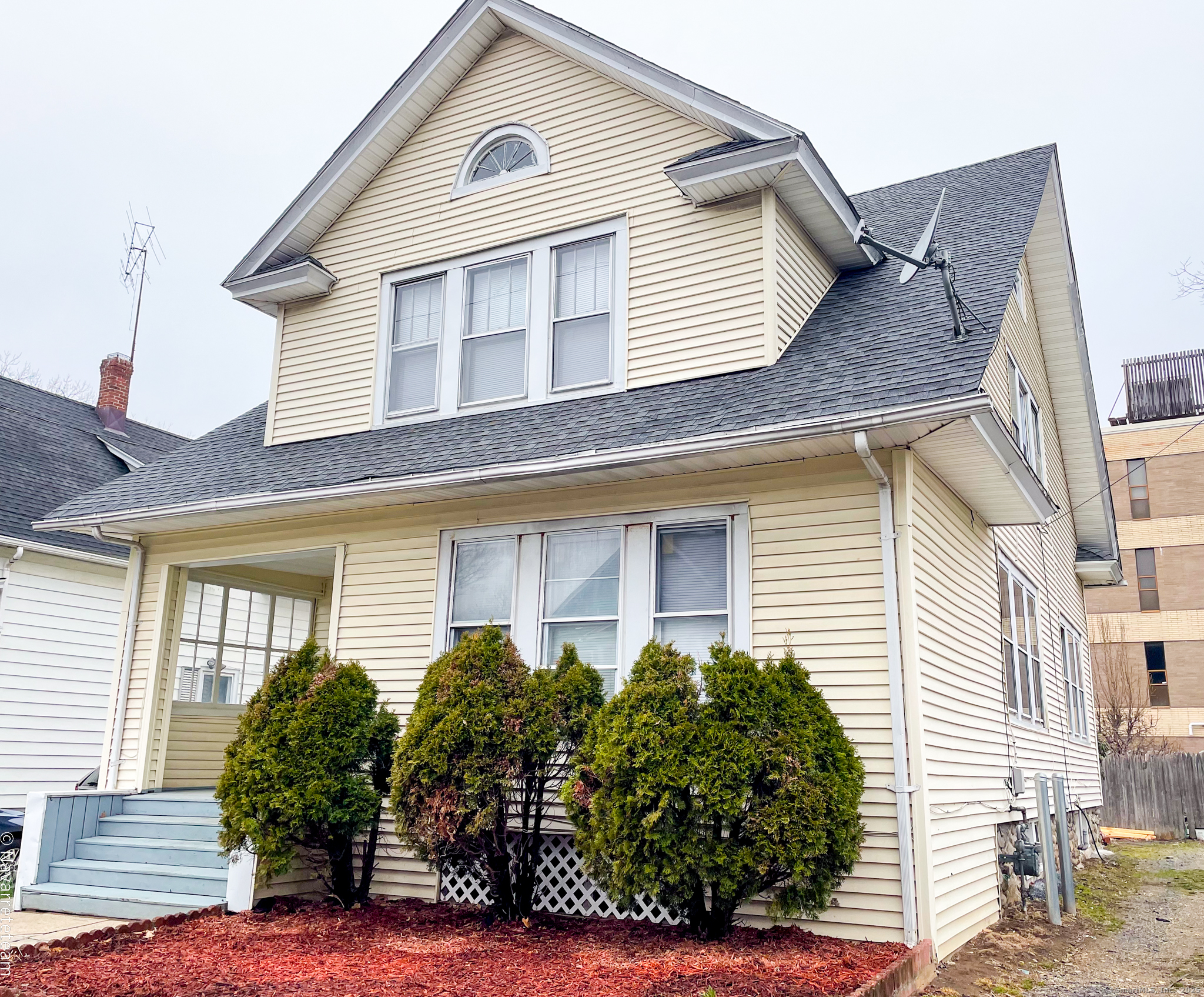 26 Stoehrs Place Bridgeport CT 06606