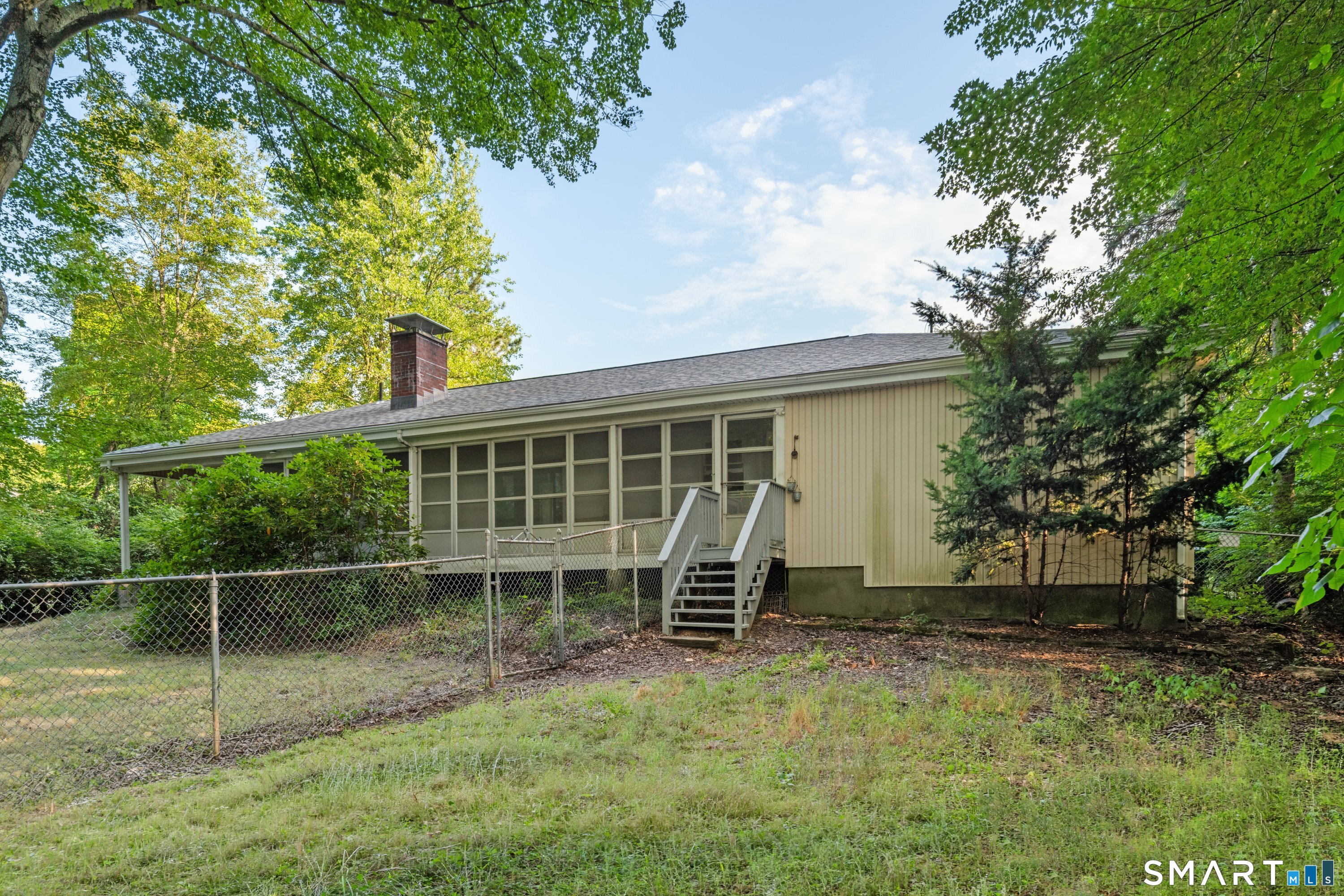 24 East Wintonbury Avenue Bloomfield CT 06002