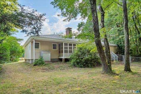 24 East Wintonbury Avenue Bloomfield CT 06002