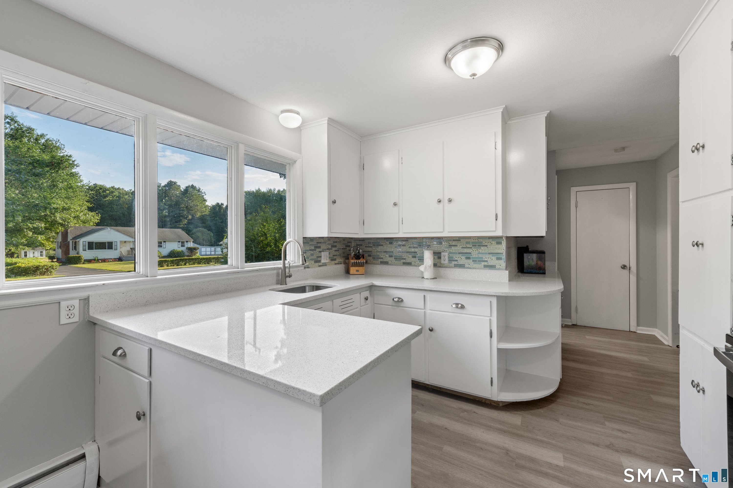 24 East Wintonbury Avenue Bloomfield CT 06002