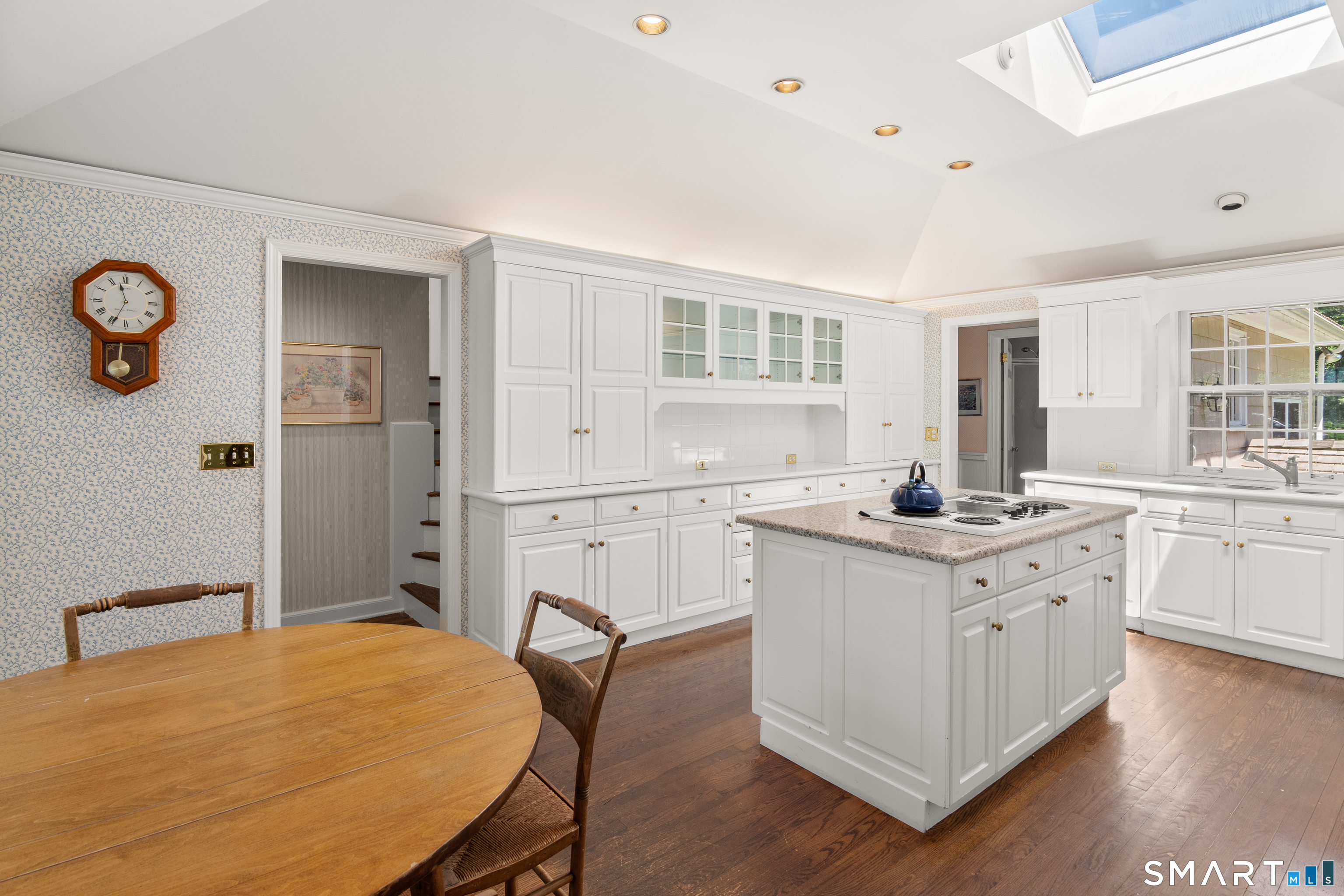 39 Old Studio Road New Canaan CT 06840