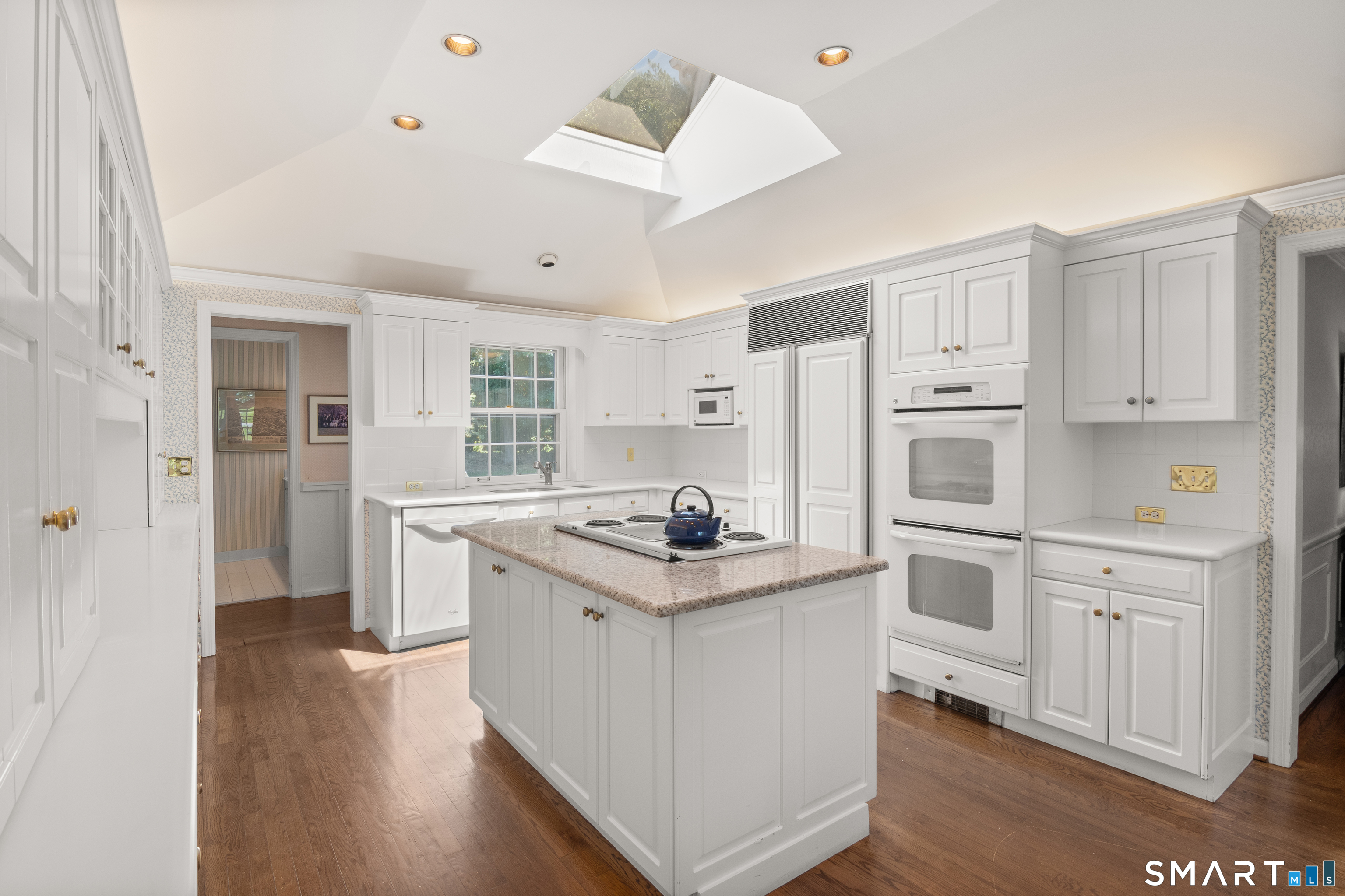 39 Old Studio Road New Canaan CT 06840