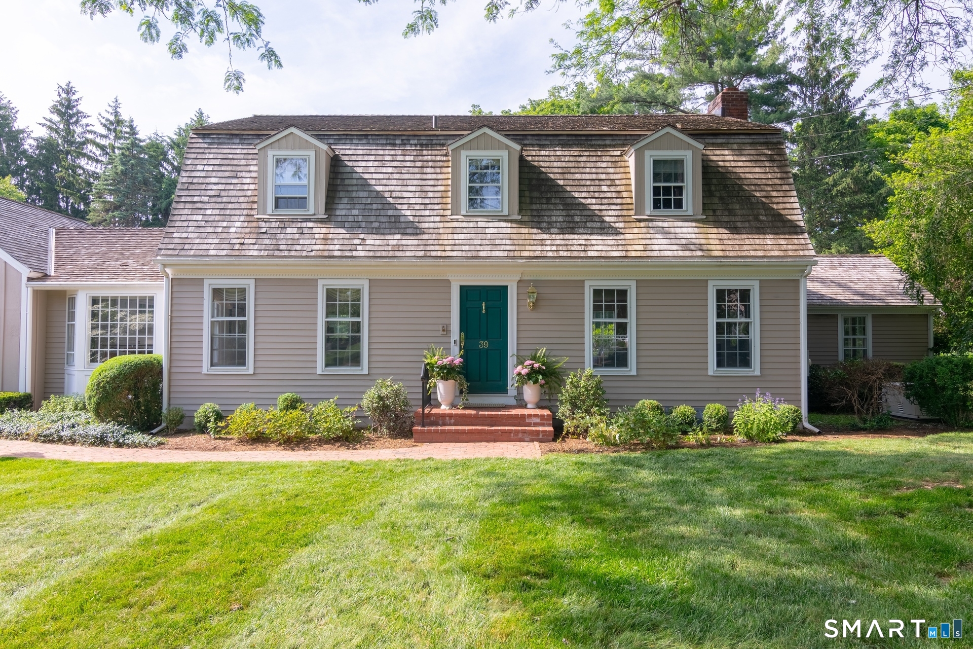 39 Old Studio Road New Canaan CT 06840