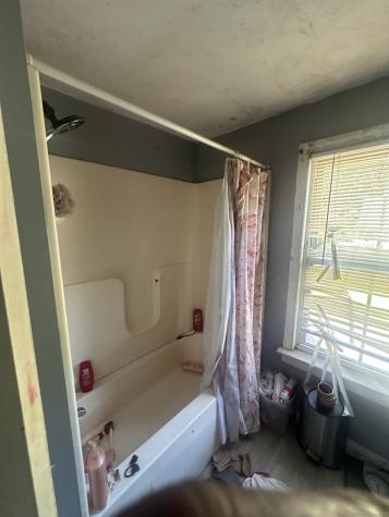 17 Daniel Street Norwich CT 06360