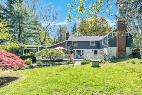 16 Brookside Drive Easton CT 06612