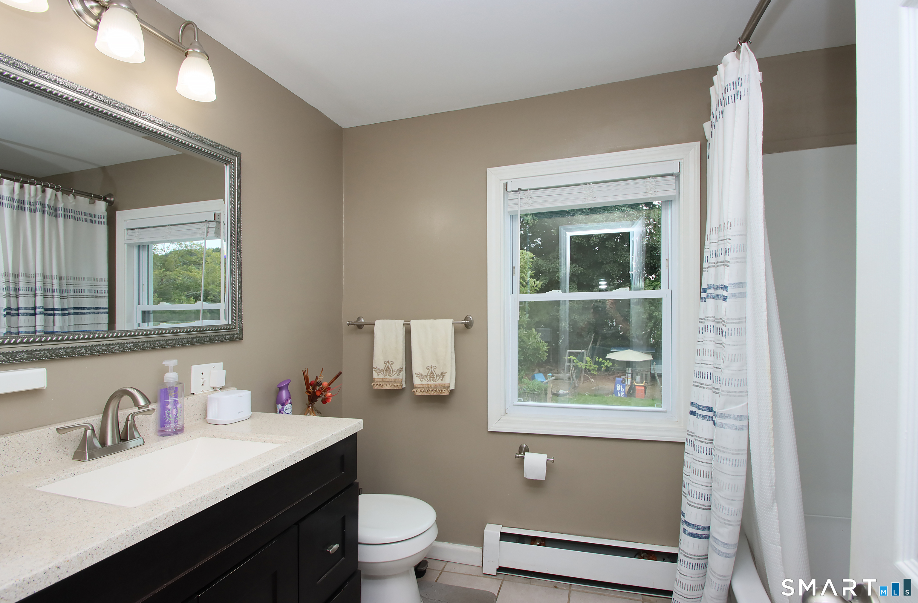 2498 North Main Street Waterbury CT 06704
