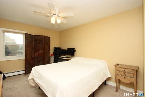 2498 North Main Street Waterbury CT 06704
