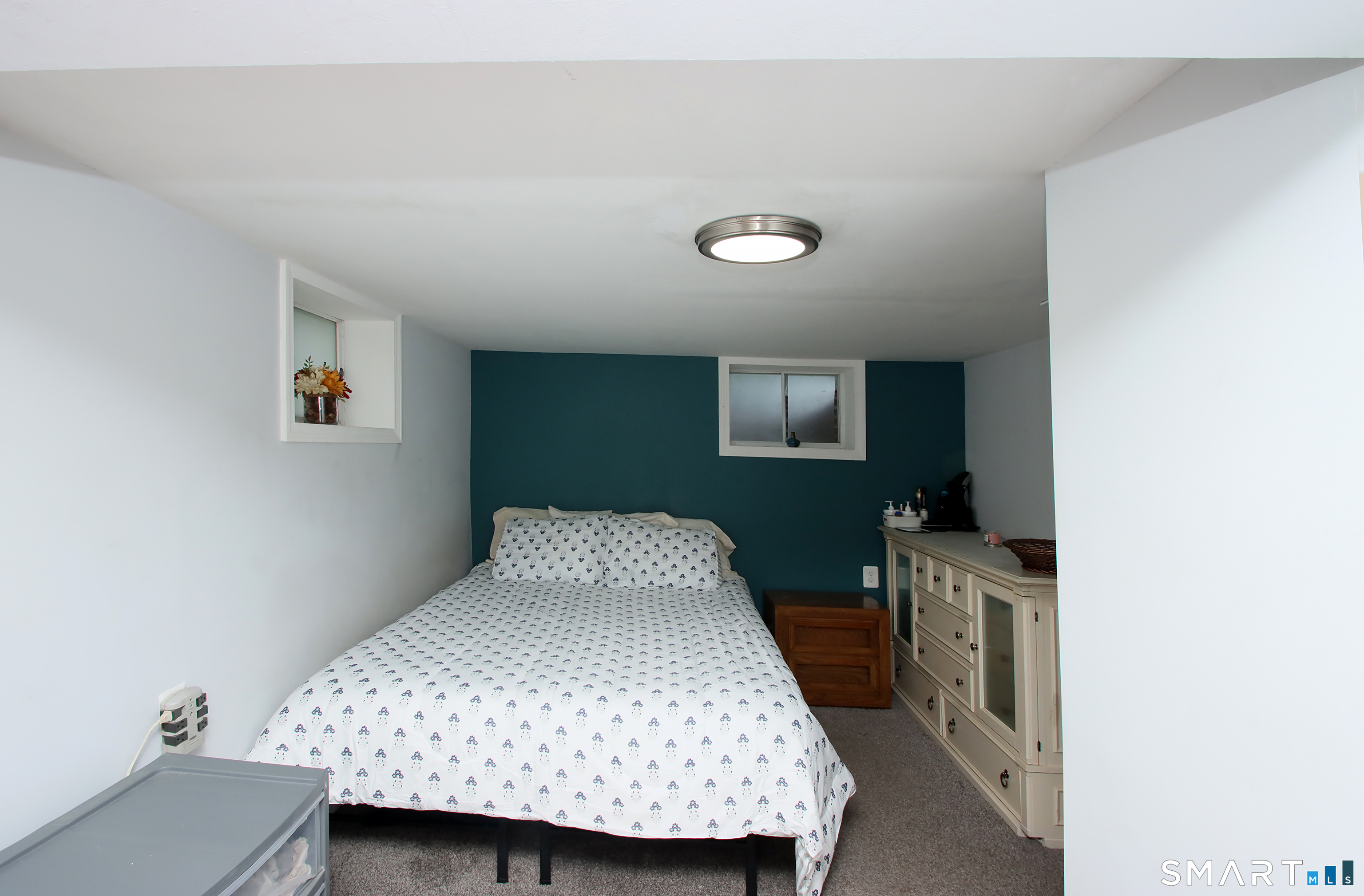 2498 North Main Street Waterbury CT 06704