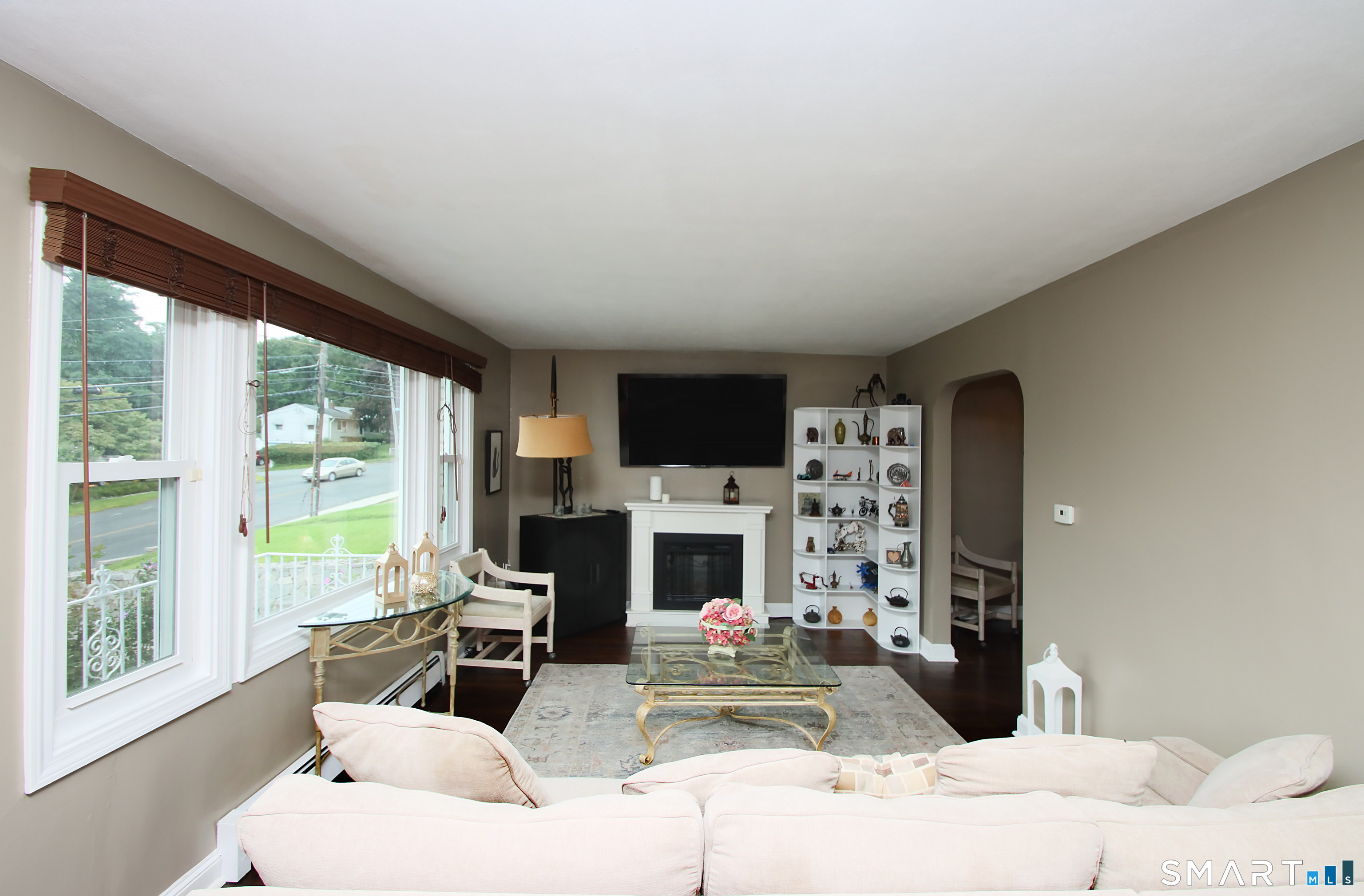 2498 North Main Street Waterbury CT 06704