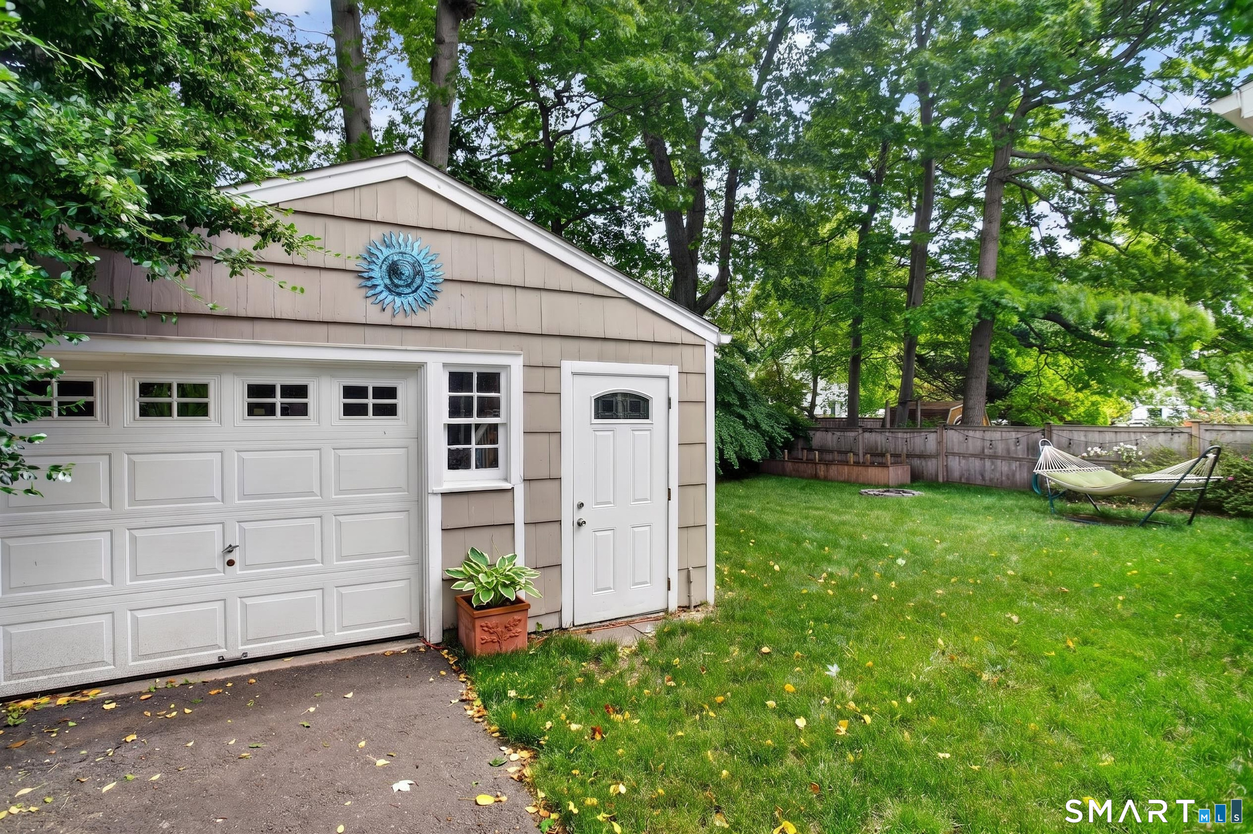 75 Millard Street Fairfield CT 06824