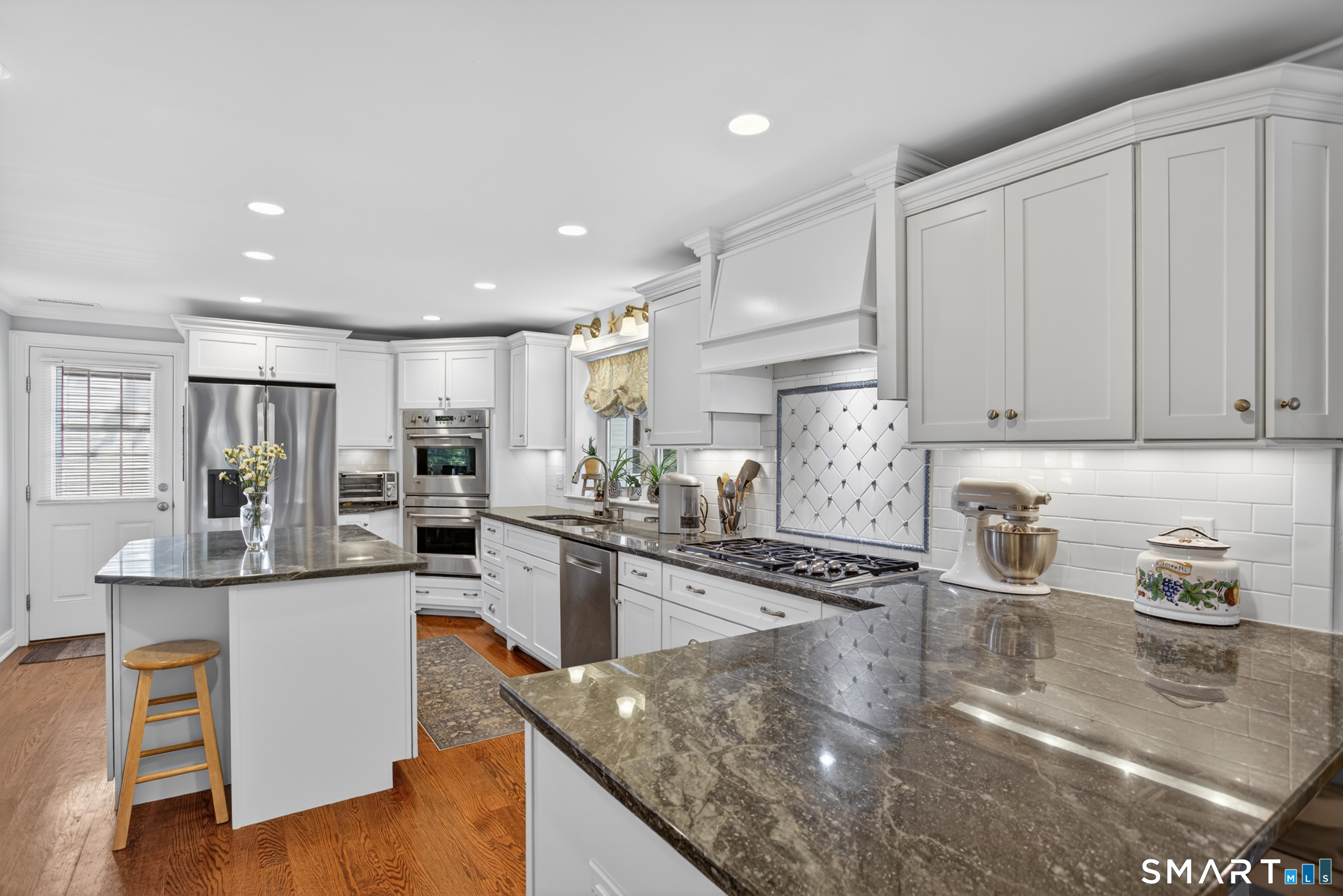 75 Millard Street Fairfield CT 06824