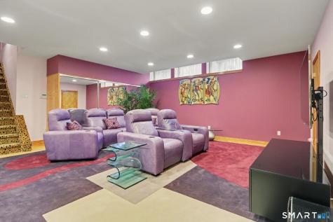18 Merry Meet Center Fairfield CT 06824