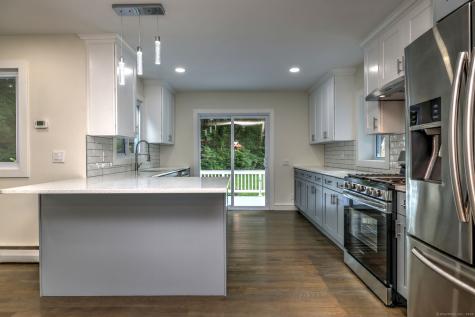 13 School Street Monroe CT 06468