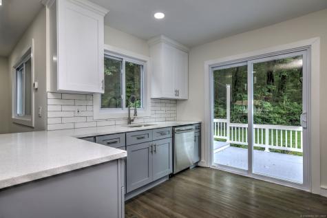 13 School Street Monroe CT 06468