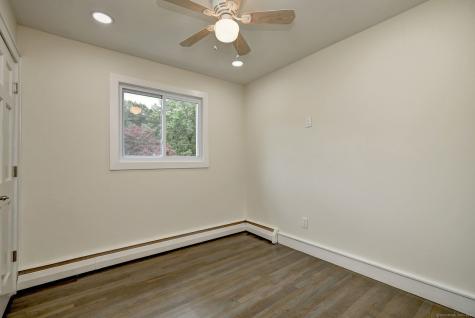13 School Street Monroe CT 06468