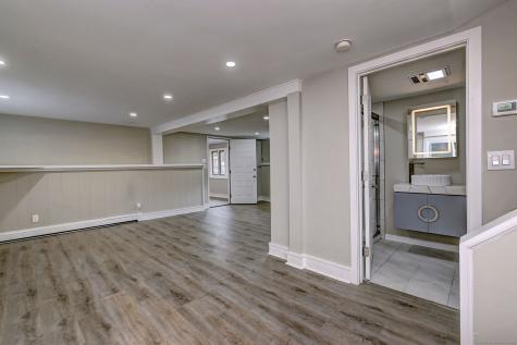 13 School Street Monroe CT 06468