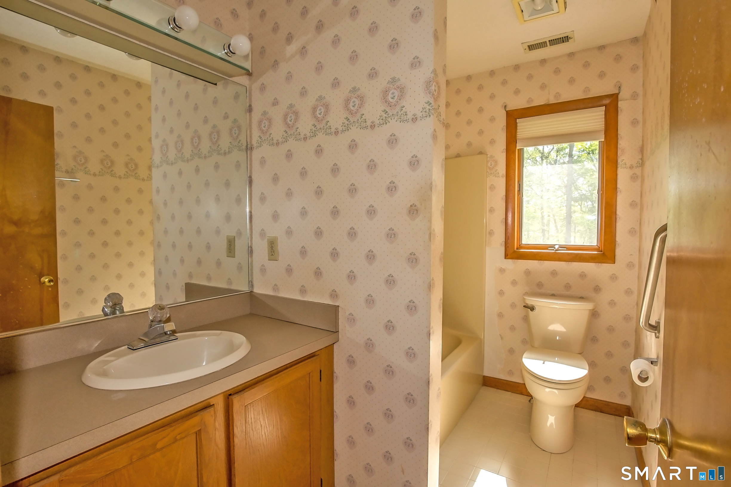 230 Kate Lane Tolland CT 06084