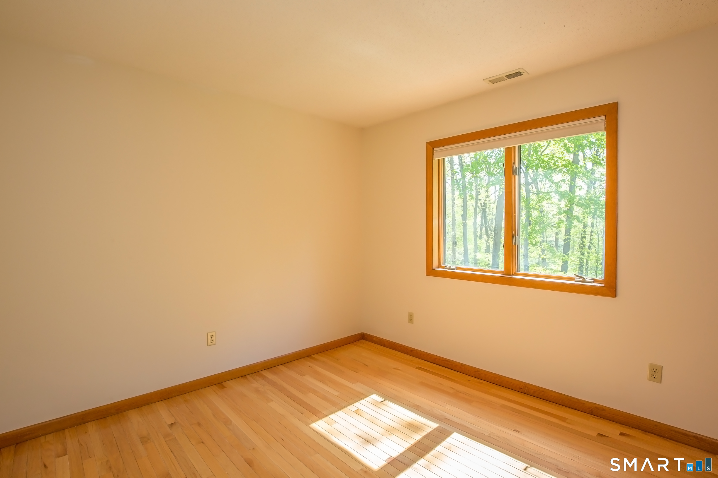 230 Kate Lane Tolland CT 06084