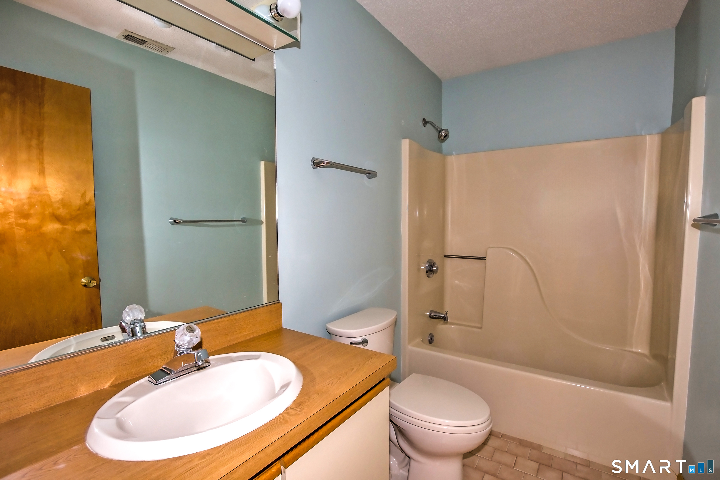 230 Kate Lane Tolland CT 06084
