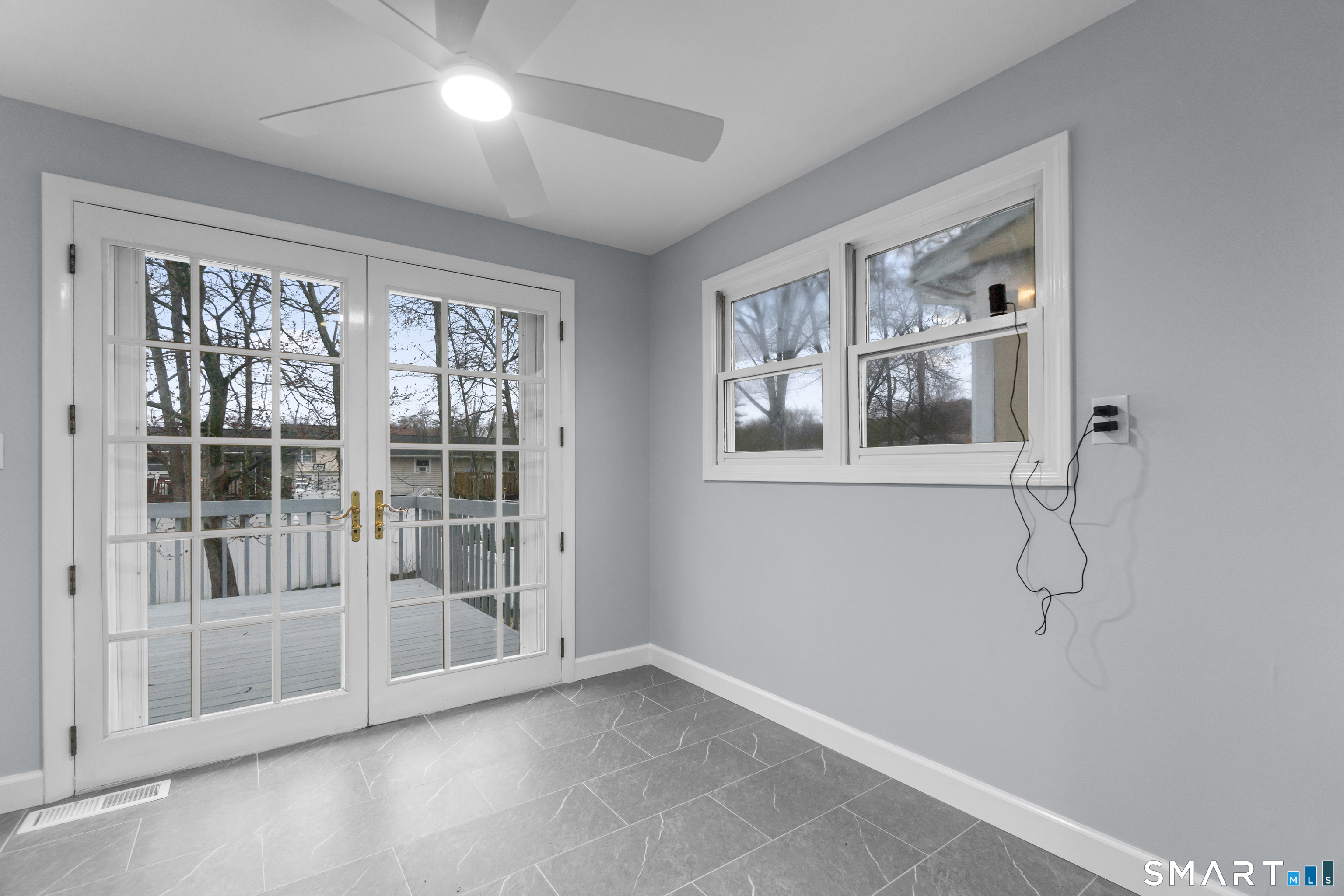 75 Wenham Street West Haven CT 06516