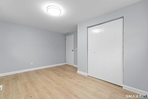 75 Wenham Street West Haven CT 06516