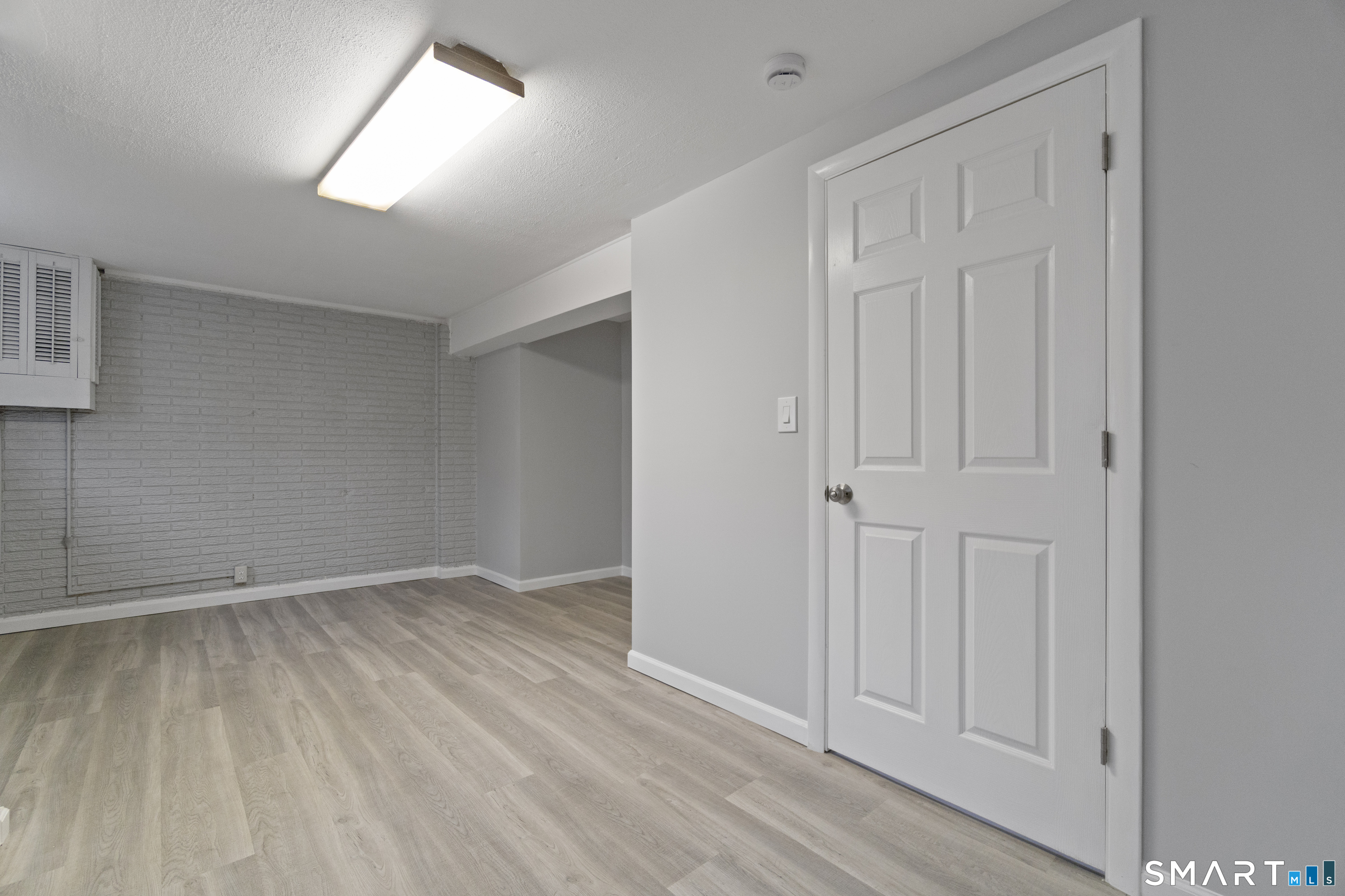 75 Wenham Street West Haven CT 06516
