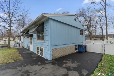 75 Wenham Street West Haven CT 06516