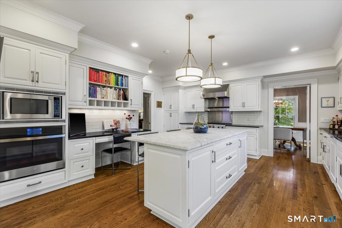 7 Park Lane New Canaan CT 06840
