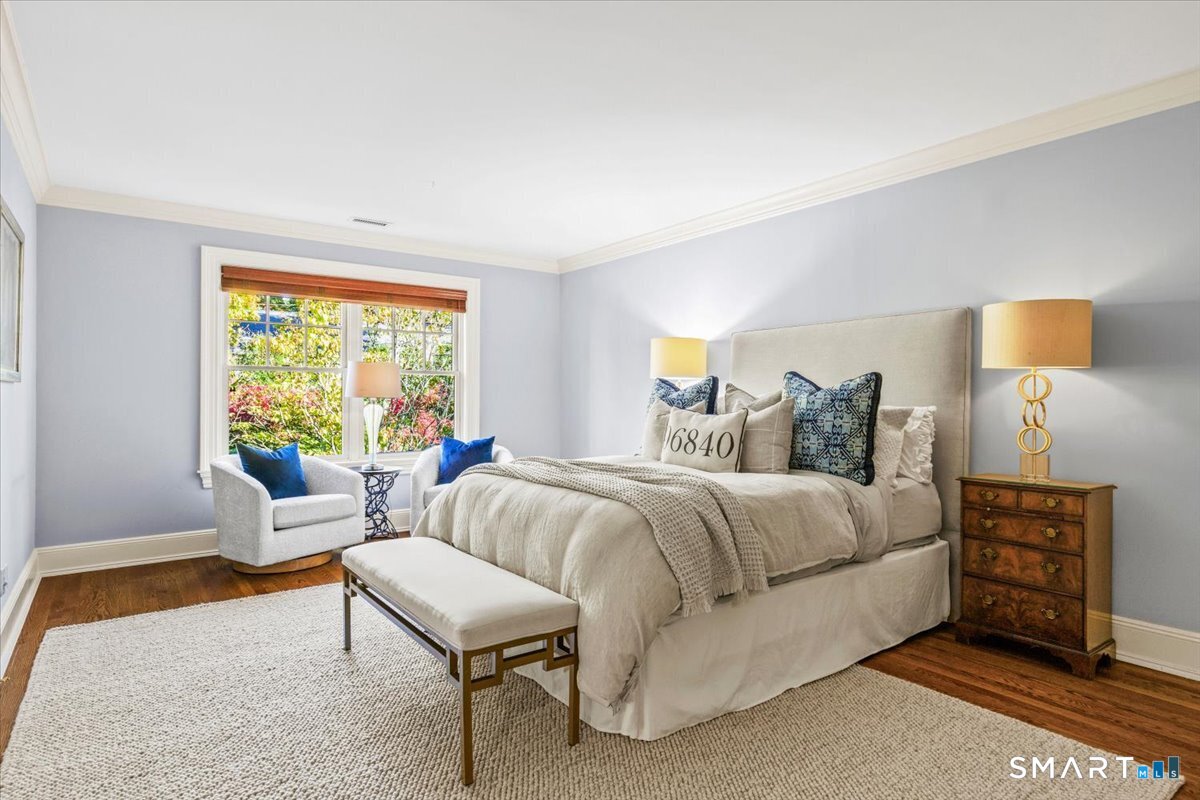 7 Park Lane New Canaan CT 06840