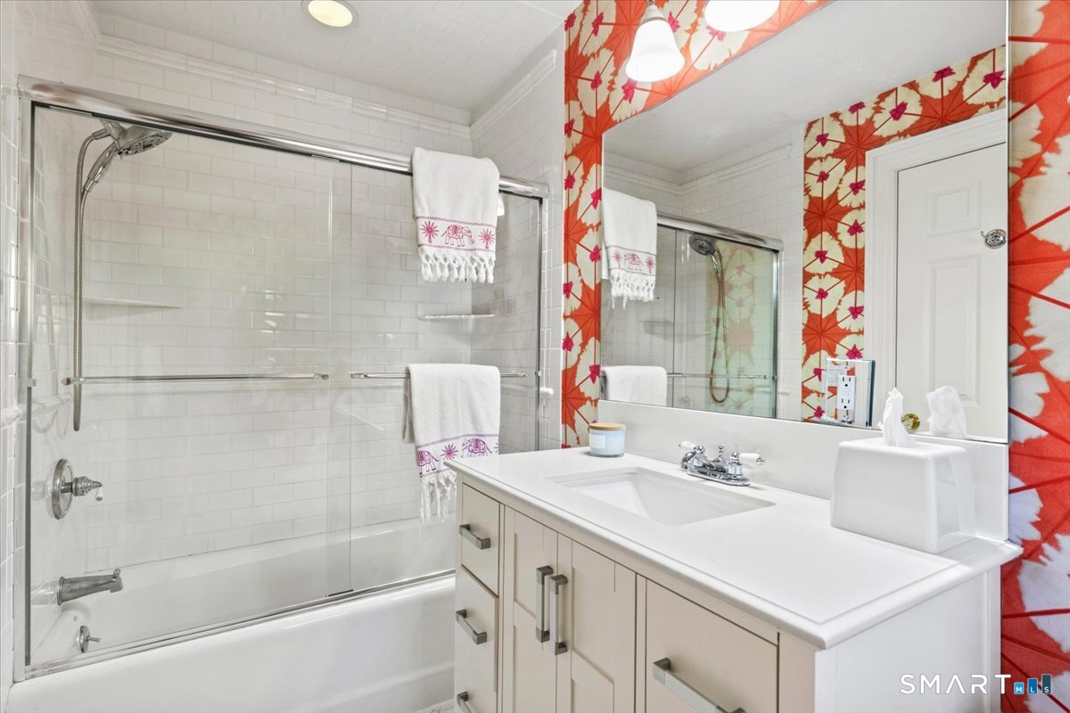 7 Park Lane New Canaan CT 06840