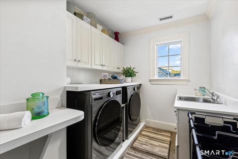7 Park Lane New Canaan CT 06840