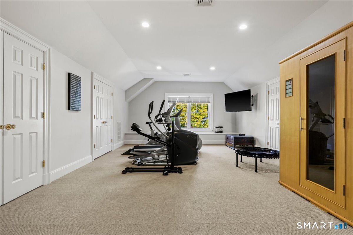 7 Park Lane New Canaan CT 06840