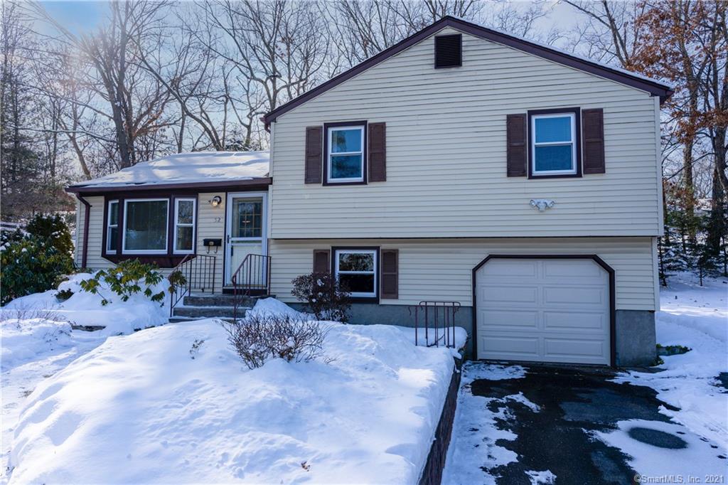 52 Tracy Circle Windsor Locks CT 06096