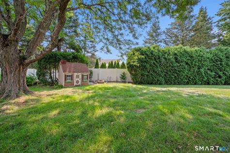 28 Hayrake Drive Wethersfield CT 06109