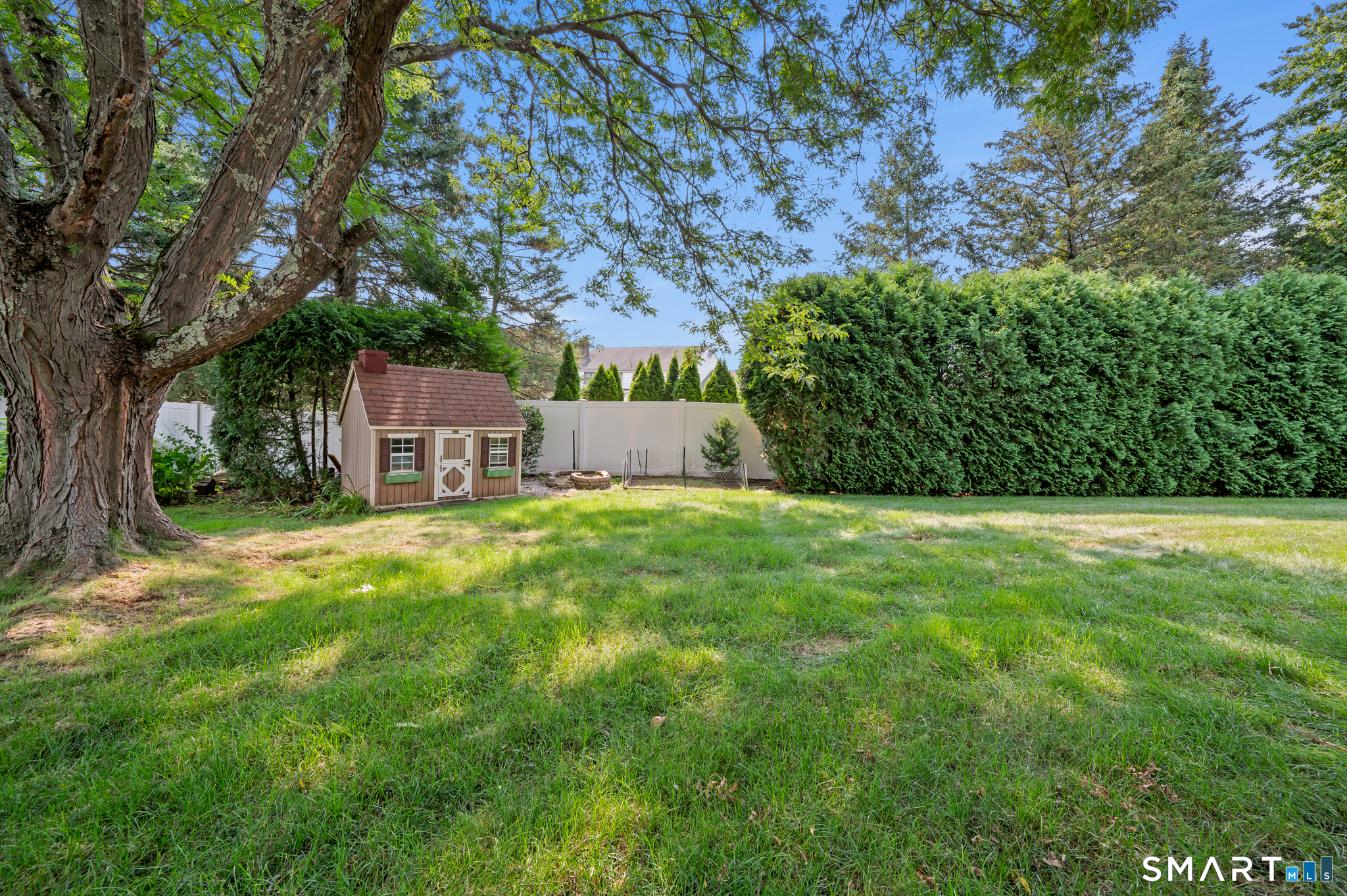 28 Hayrake Drive Wethersfield CT 06109