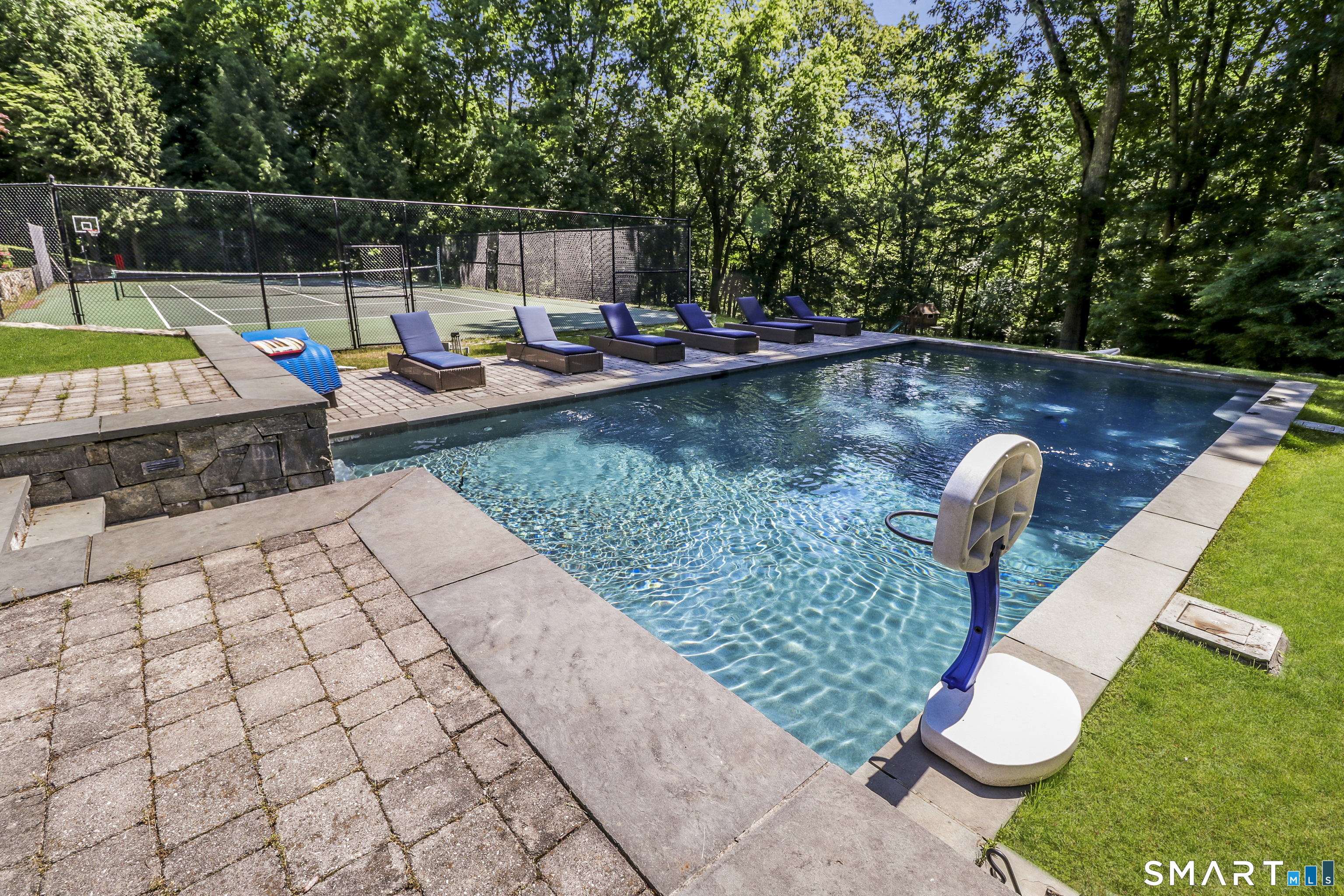 35 Woody Lane Westport CT 06880