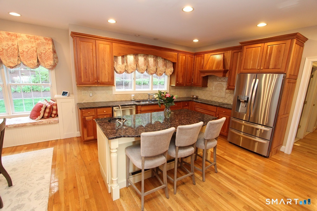 19 Devonshire Court Avon CT 06001