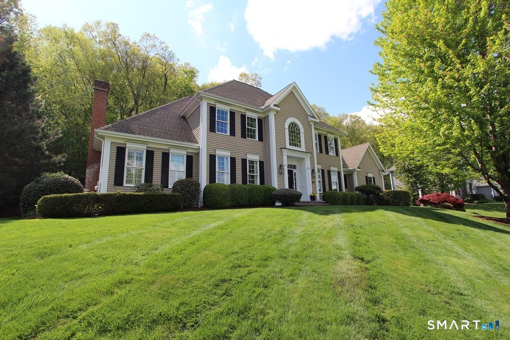 19 Devonshire Court Avon CT 06001