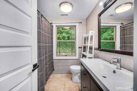 177 Goose Lane Tolland CT 06084