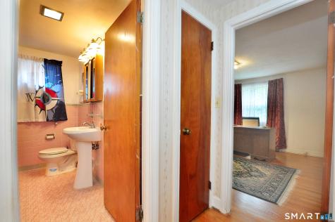 474 Fern Street West Hartford CT 06107